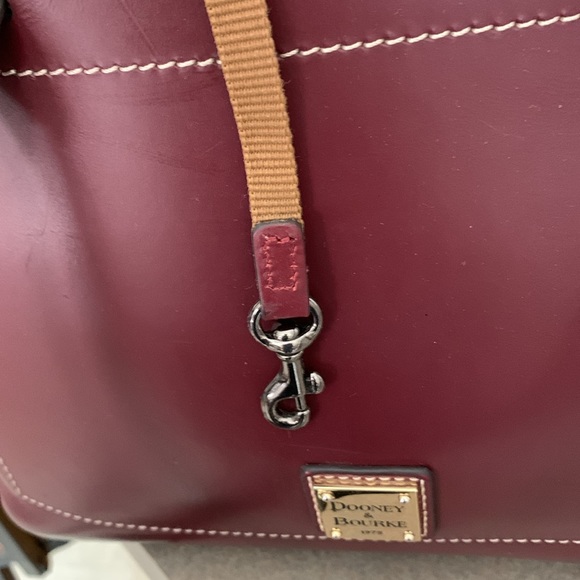 Dooney & Bourke Tote - Picture 10 of 16